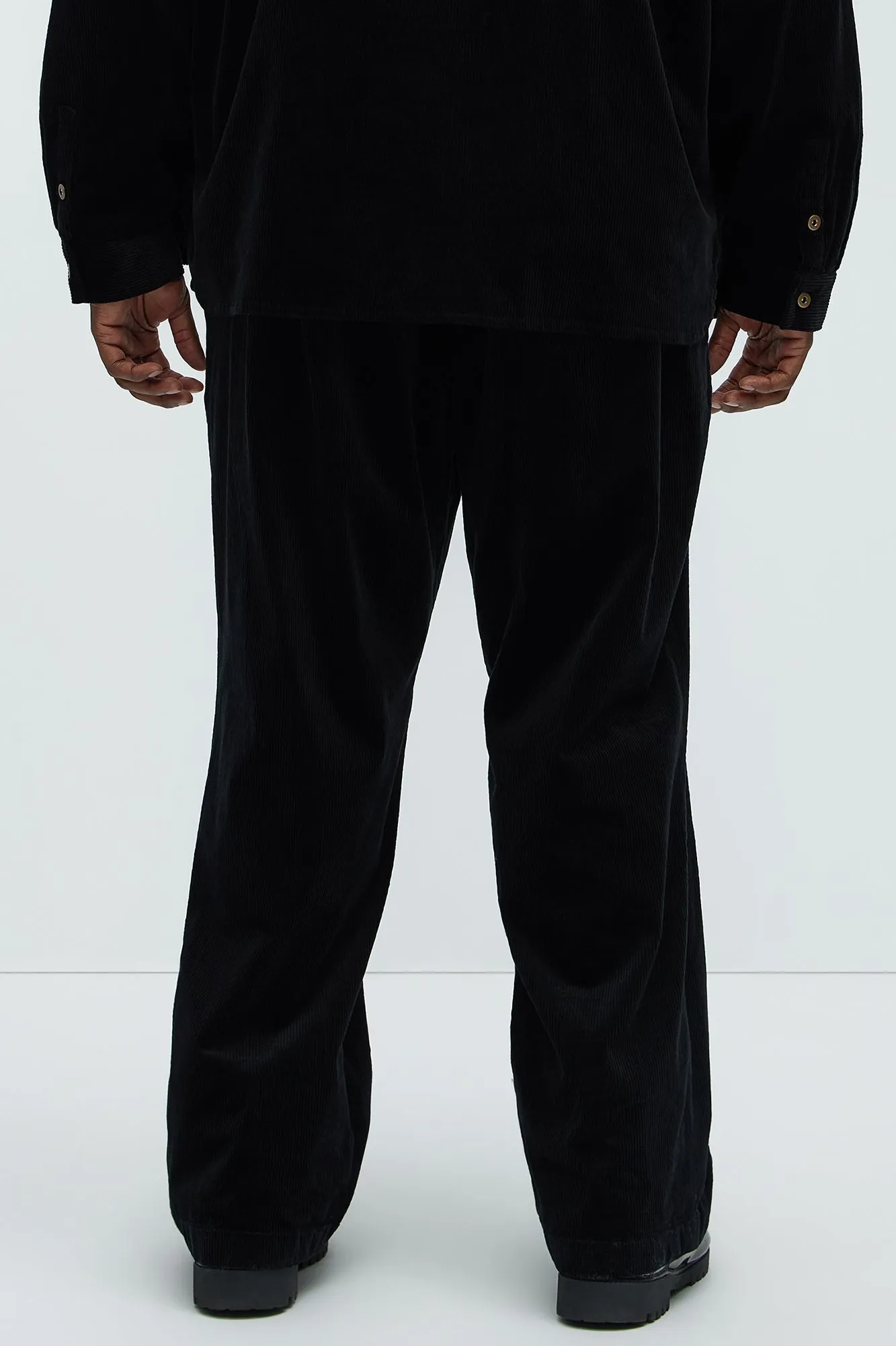 Anderson Pleated Corduroy Pants - Black