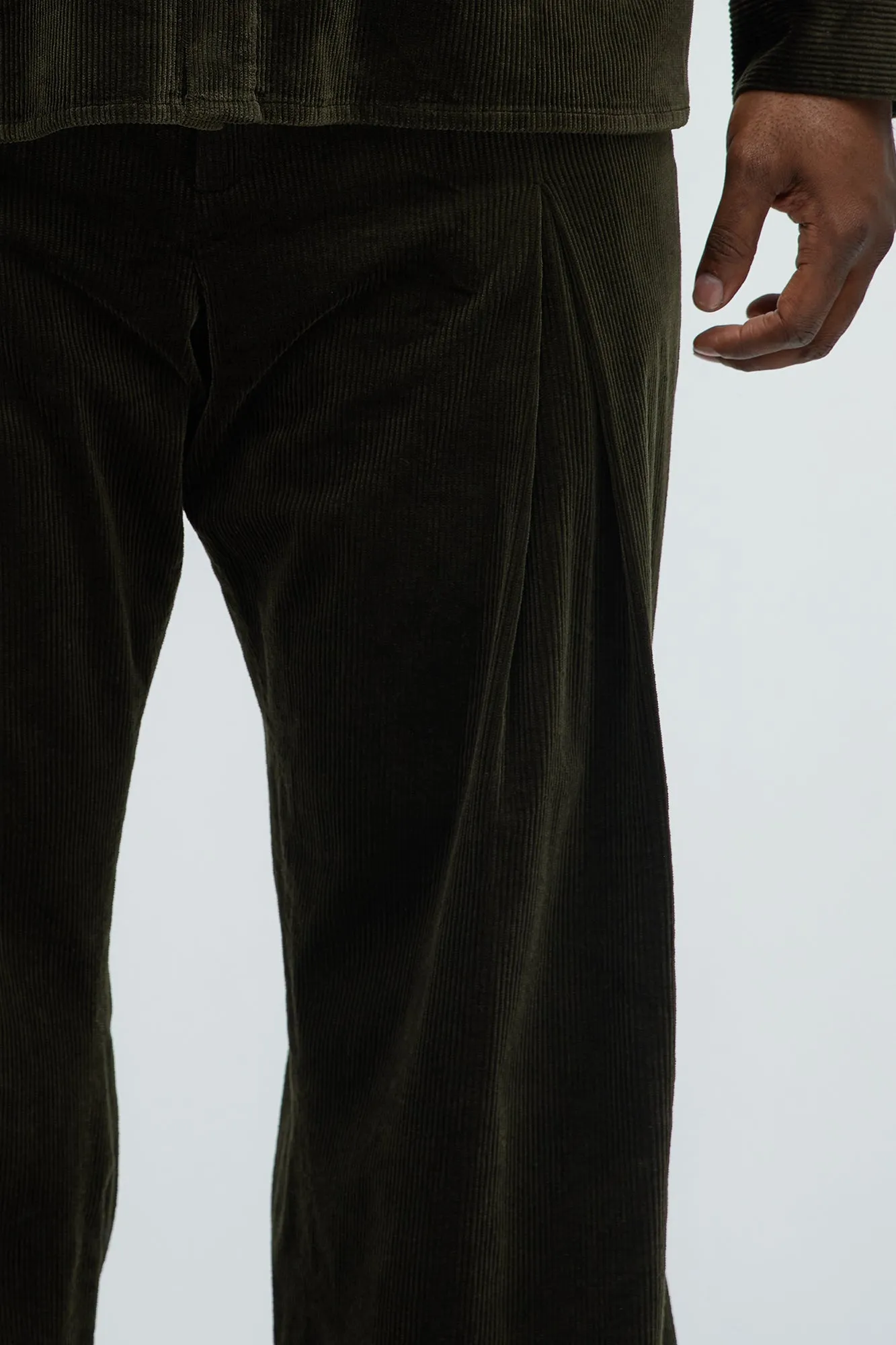Anderson Pleated Corduroy Pants - Green