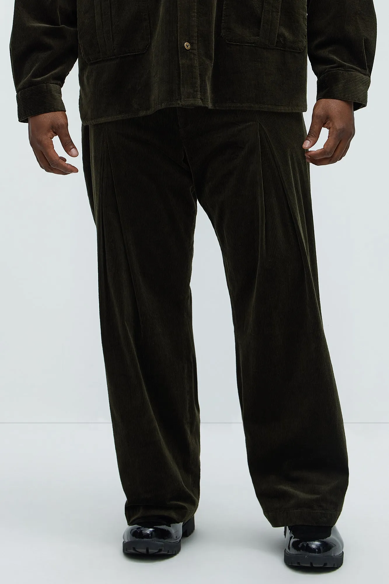 Anderson Pleated Corduroy Pants - Green